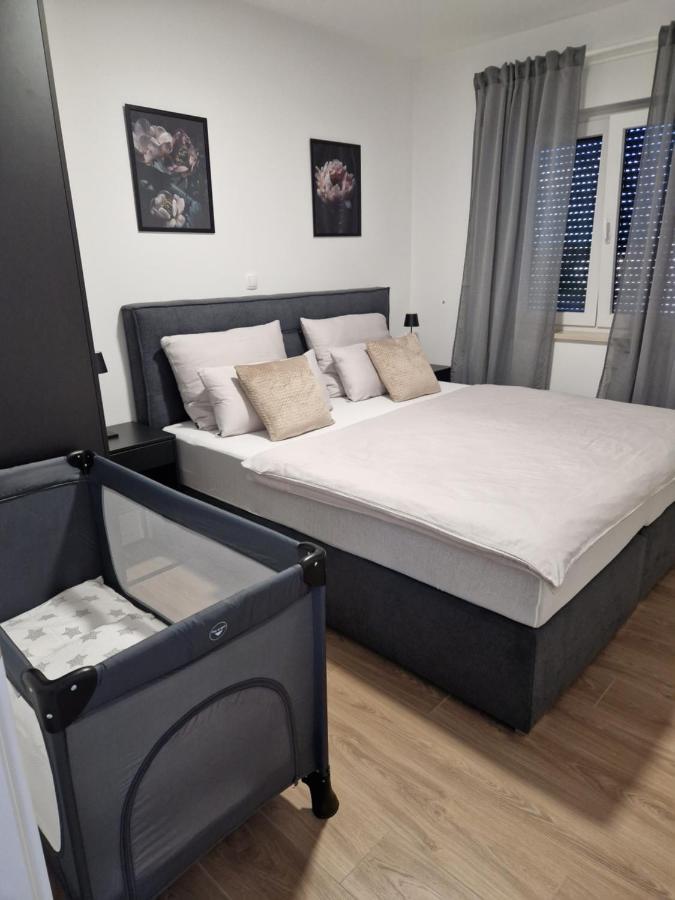 Deluxe Apartment Mila 宁 外观 照片
